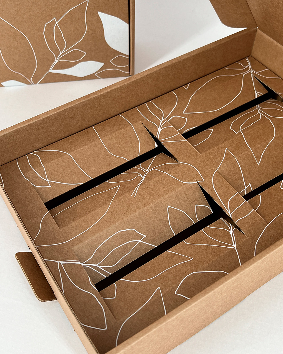 Calage sur mesure en carton ondulé mono matériau, alternative écologique aux mousses et plastiques de calage