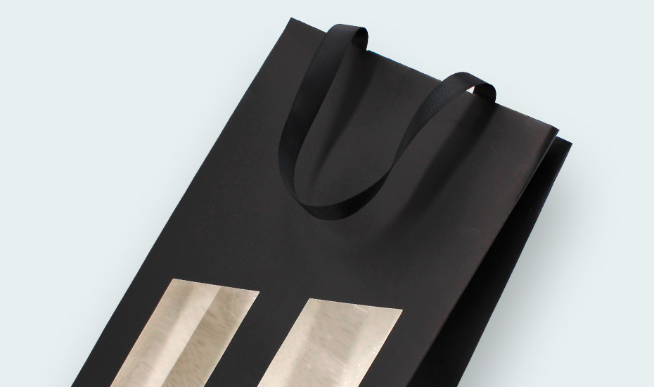 sac papier couché noir avec fenêtre pour 2 bouteilles 75cl