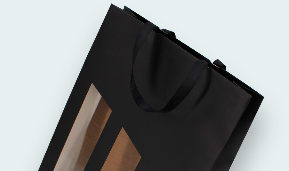 sac papier couché noir avec fenêtre pour 3 bouteilles 75cl